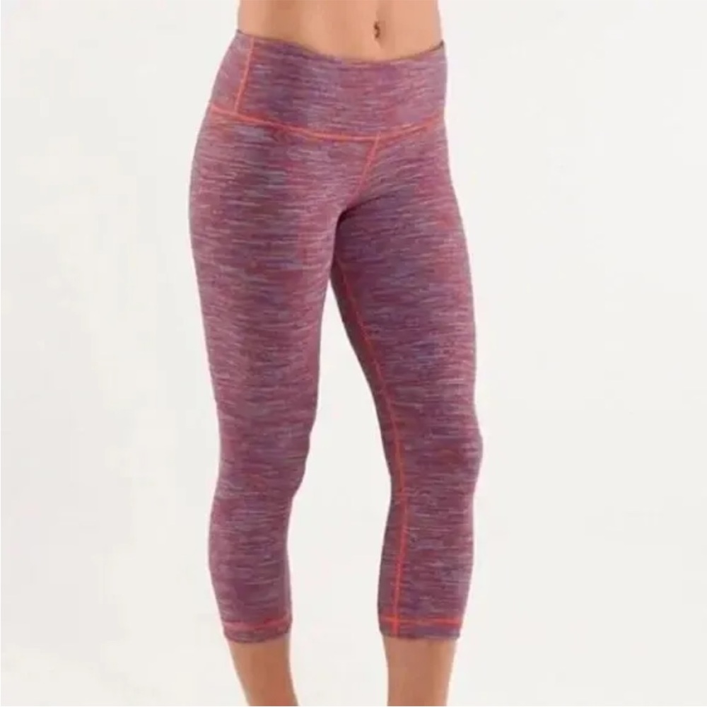 NWOT Lululemon Wee Are From Space Wunder Under
Crop Leggings Size 8
